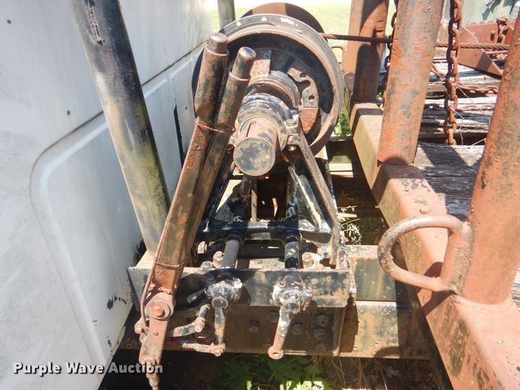 image for item DM3844 1974 International 1800  winch truck