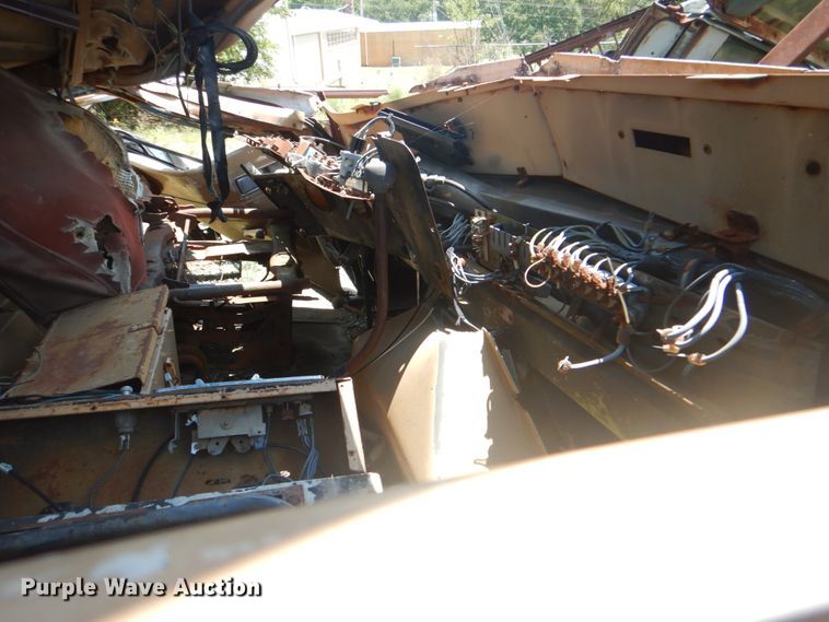 image for item DM3846 1980 International F-5070  tank truck