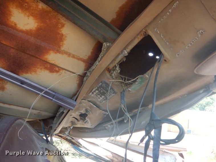 image for item DM3846 1980 International F-5070  tank truck