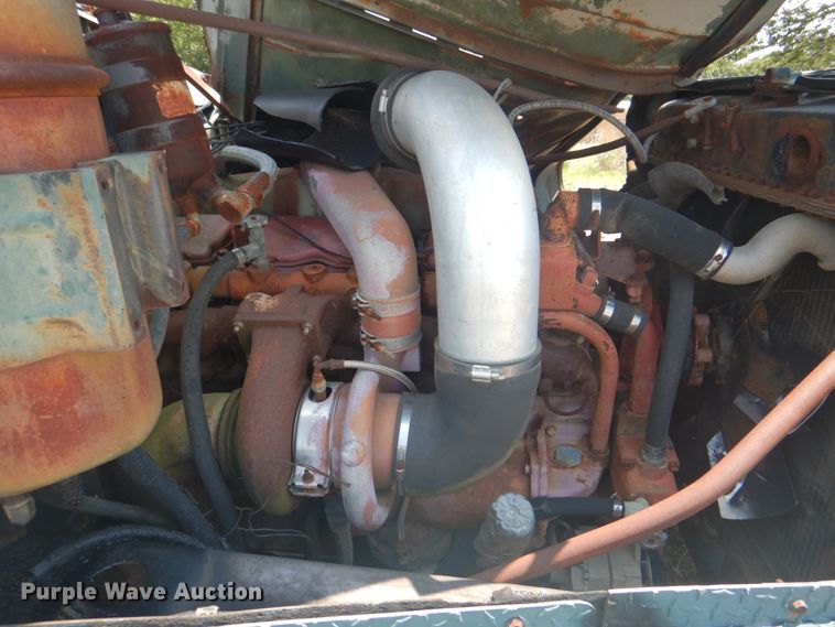 image for item DM3846 1980 International F-5070  tank truck