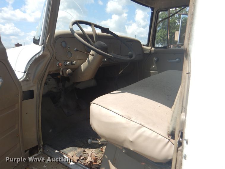 image for item DM3847 1968 International 1600  fuel truck