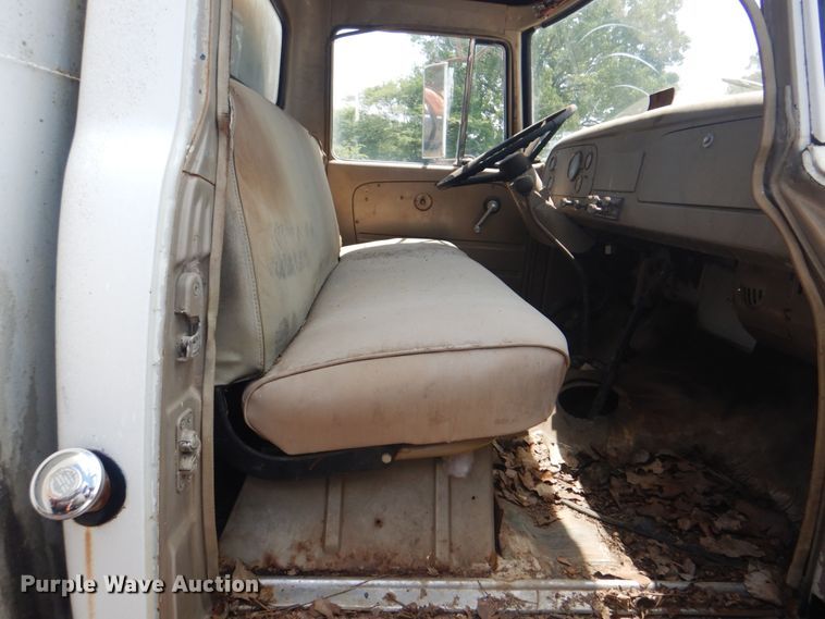 image for item DM3847 1968 International 1600  fuel truck