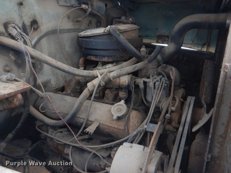 image for item DM3847 1968 International 1600  fuel truck