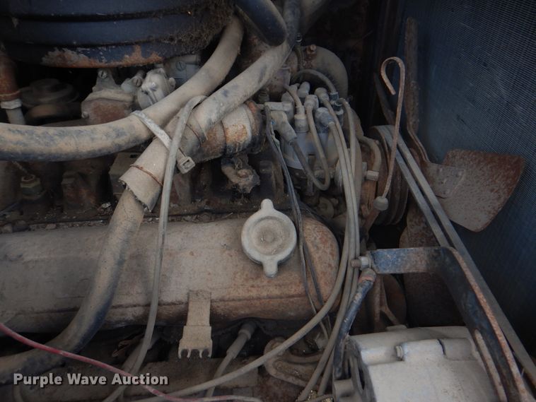 image for item DM3847 1968 International 1600  fuel truck