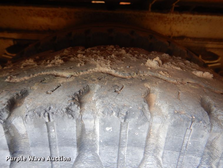 image for item DM3847 1968 International 1600  fuel truck