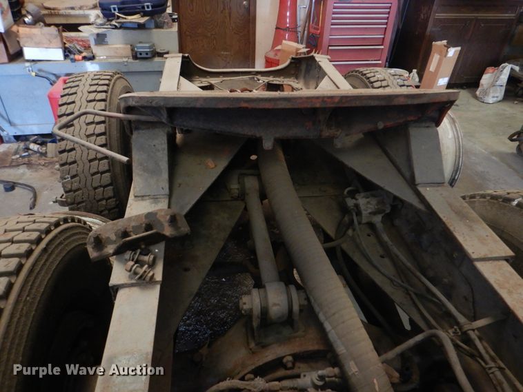 image for item DM3848 1978 International F-5070  semi truck