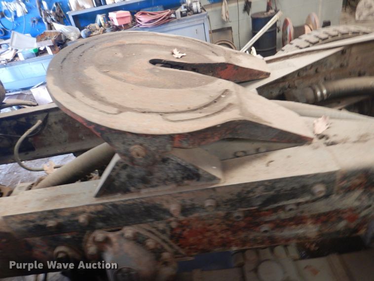 image for item DM3848 1978 International F-5070  semi truck