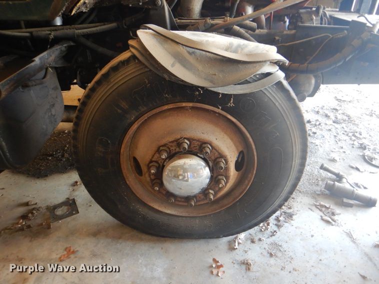 image for item DM3848 1978 International F-5070  semi truck