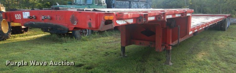 image for item DM3853 1997 Fontaine HDFTT-5-10053FW  drop deck trailer