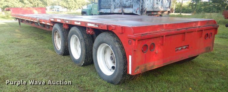 image for item DM3853 1997 Fontaine HDFTT-5-10053FW  drop deck trailer