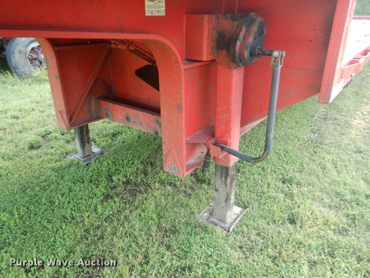 image for item DM3853 1997 Fontaine HDFTT-5-10053FW  drop deck trailer