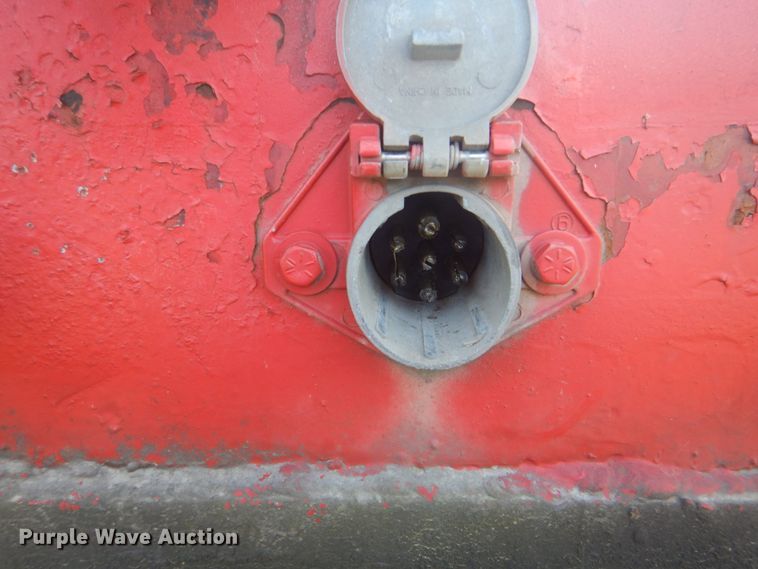 image for item DM3853 1997 Fontaine HDFTT-5-10053FW  drop deck trailer