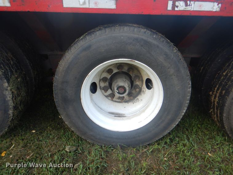 image for item DM3853 1997 Fontaine HDFTT-5-10053FW  drop deck trailer