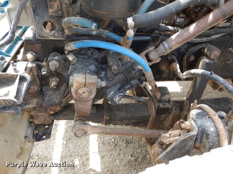 image for item DM4323 2000 Sterling L9511  semi truck