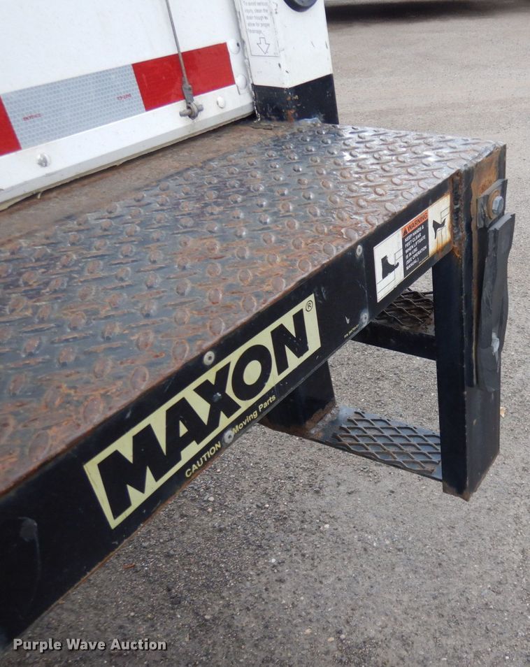 image for item DM5252 2012 Mitsubishi Fuso FE  box truck