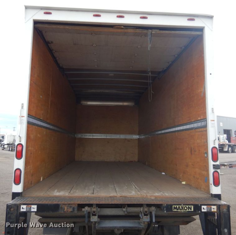 image for item DM5252 2012 Mitsubishi Fuso FE  box truck