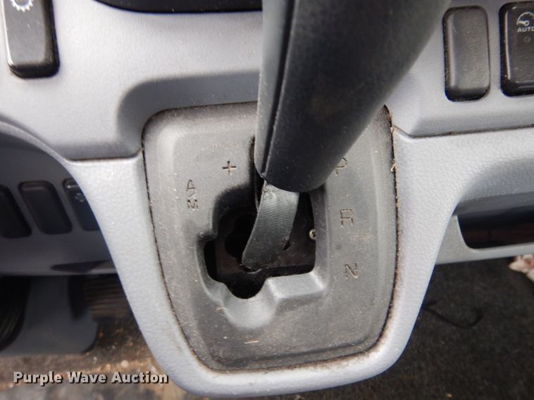 image for item DM5252 2012 Mitsubishi Fuso FE  box truck