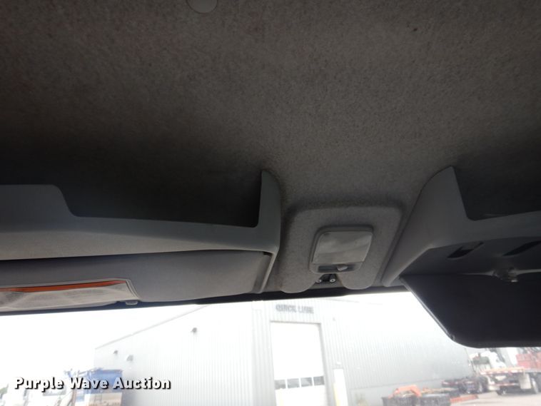 image for item DM5252 2012 Mitsubishi Fuso FE  box truck