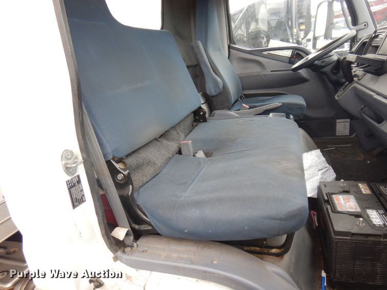 image for item DM5252 2012 Mitsubishi Fuso FE  box truck