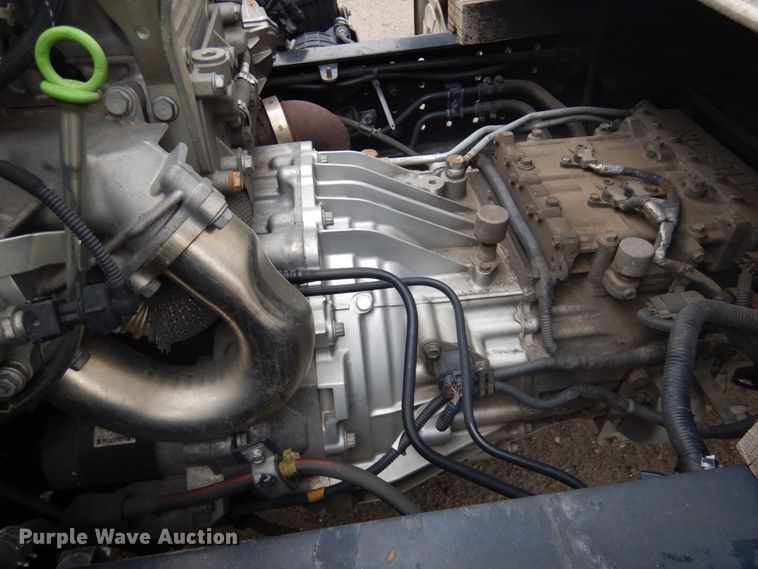 image for item DM5252 2012 Mitsubishi Fuso FE  box truck