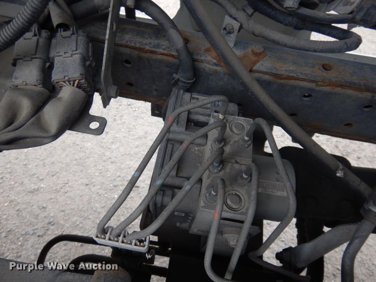 image for item DM5252 2012 Mitsubishi Fuso FE  box truck