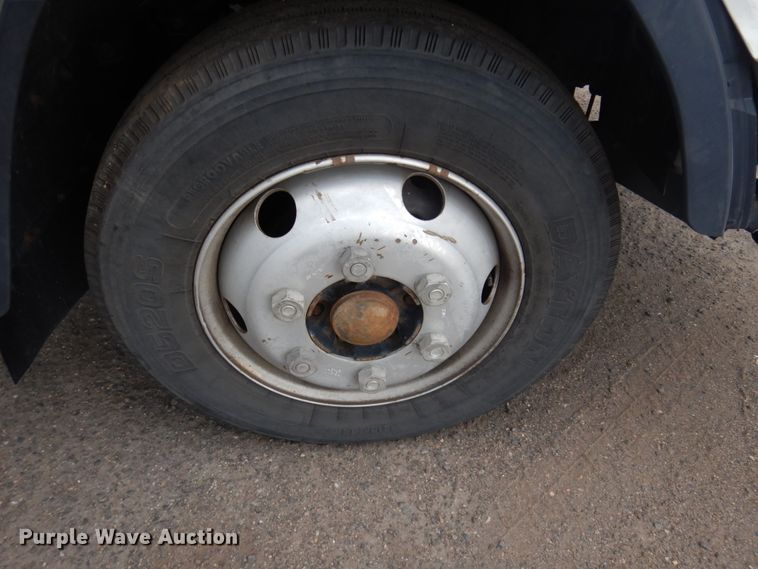 image for item DM5252 2012 Mitsubishi Fuso FE  box truck