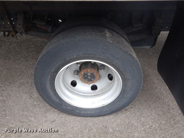 image for item DM5252 2012 Mitsubishi Fuso FE  box truck