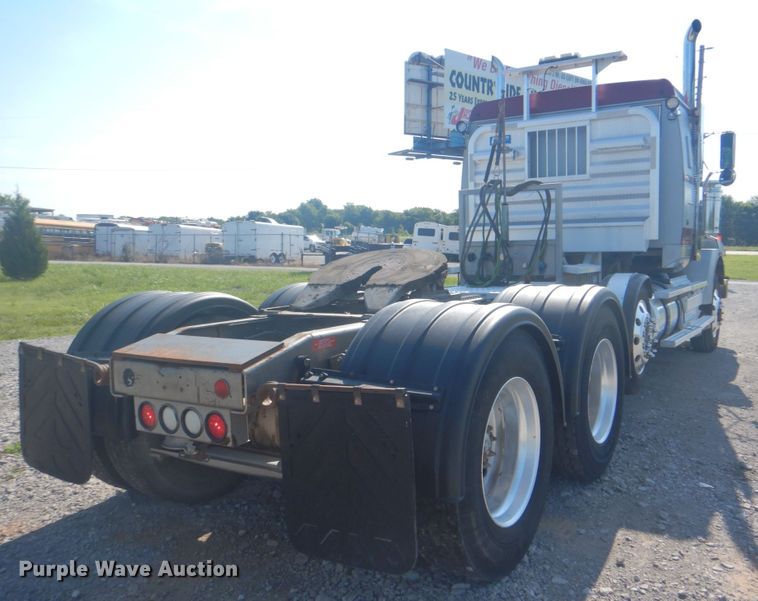 image for item HT9335 2013 Western Star 4900EX  semi truck