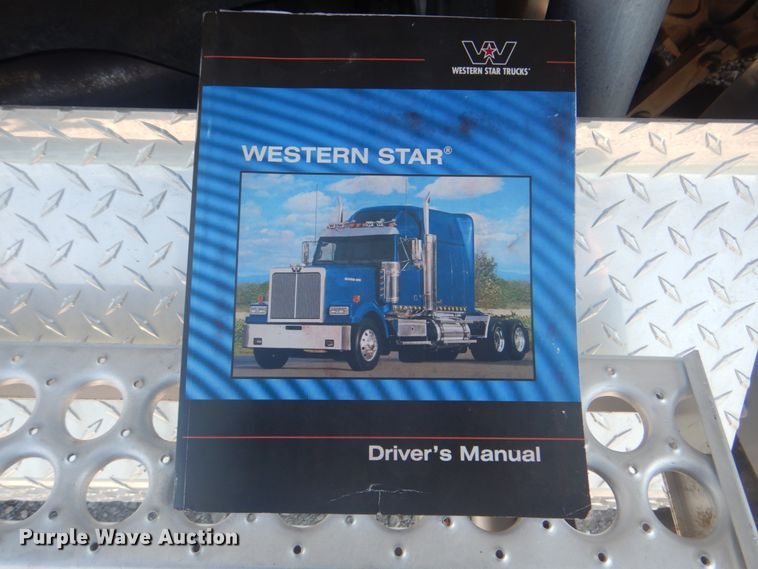 image for item HT9335 2013 Western Star 4900EX  semi truck