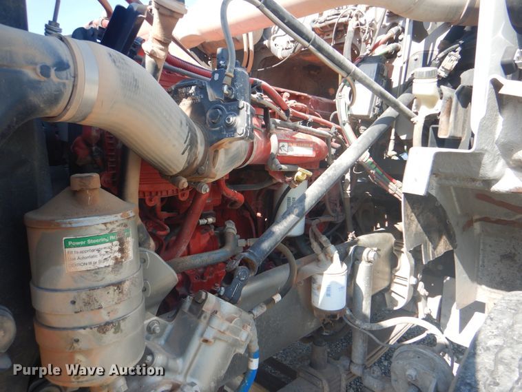 image for item HT9335 2013 Western Star 4900EX  semi truck