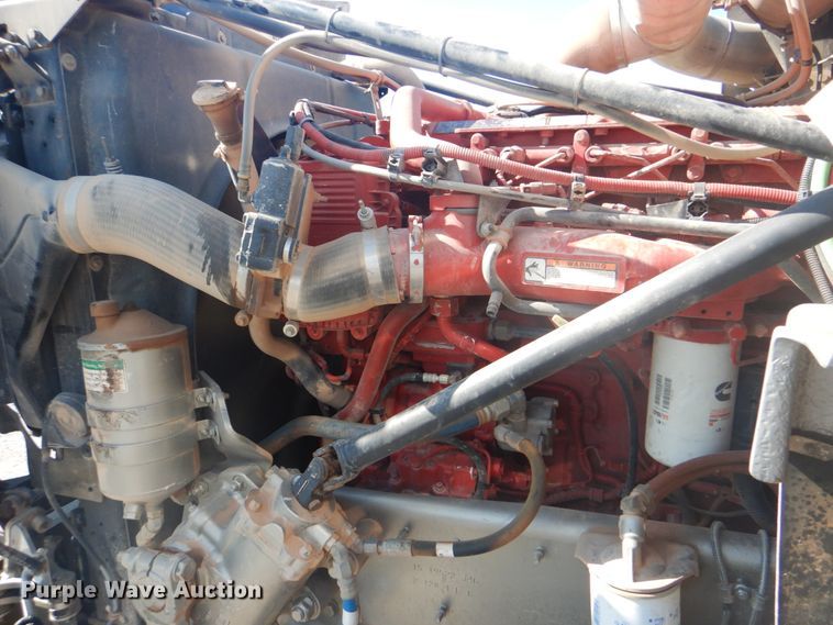 image for item HT9335 2013 Western Star 4900EX  semi truck