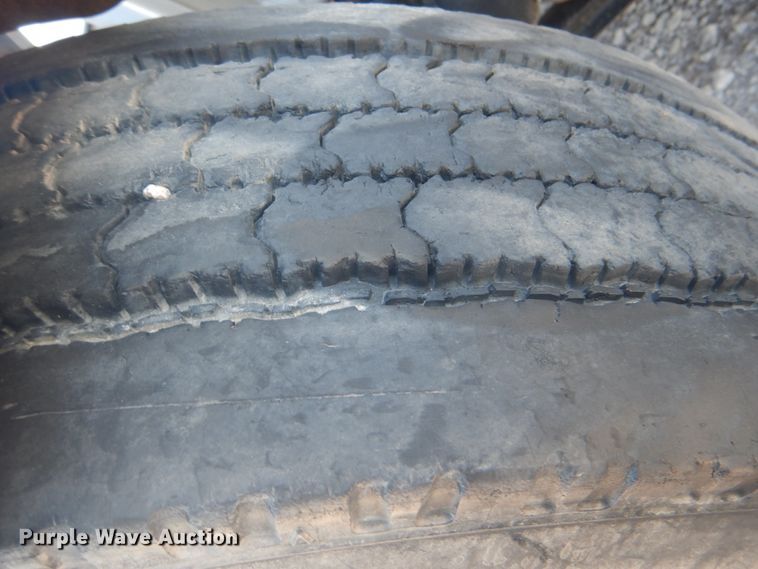 image for item HT9335 2013 Western Star 4900EX  semi truck