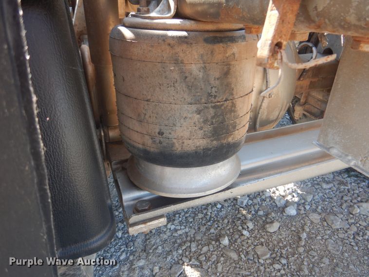 image for item HT9335 2013 Western Star 4900EX  semi truck