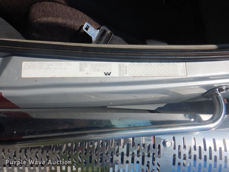 image for item HT9335 2013 Western Star 4900EX  semi truck