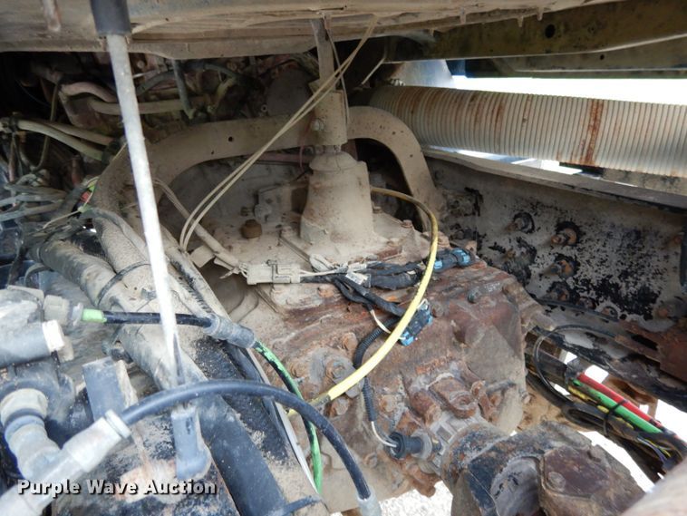 image for item II9597 2009 Mack CHU613  semi truck