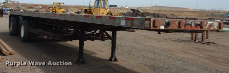 image for item IK9799 1977 Fruehauf FBEP42 flatbed trailer