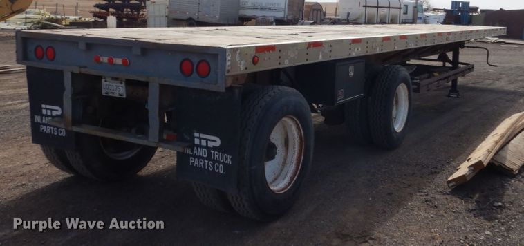 image for item IK9799 1977 Fruehauf FBEP42 flatbed trailer