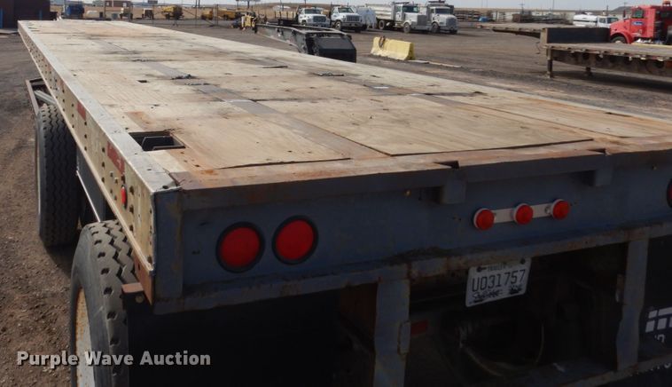 image for item IK9799 1977 Fruehauf FBEP42 flatbed trailer