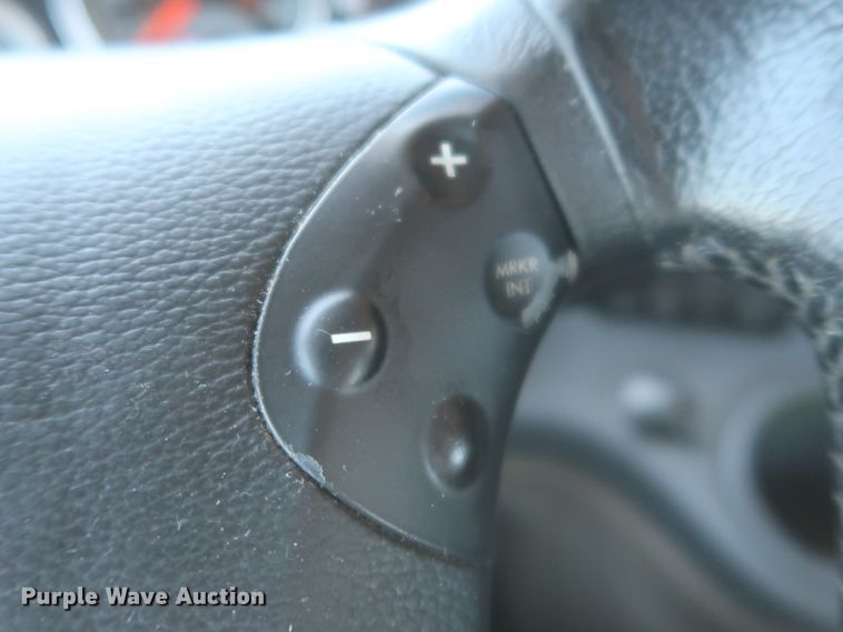 image for item IO9190 2018 Freightliner Cascadia 125  semi truck