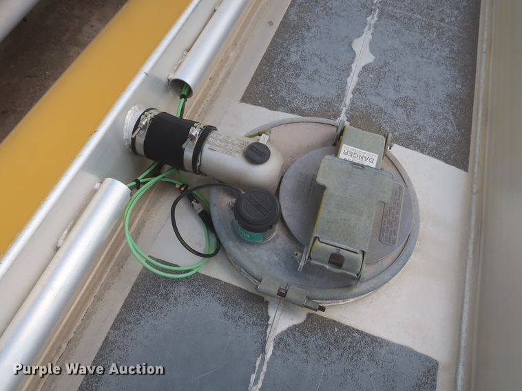 image for item IO9216 2014 Mac LTT  tank trailer