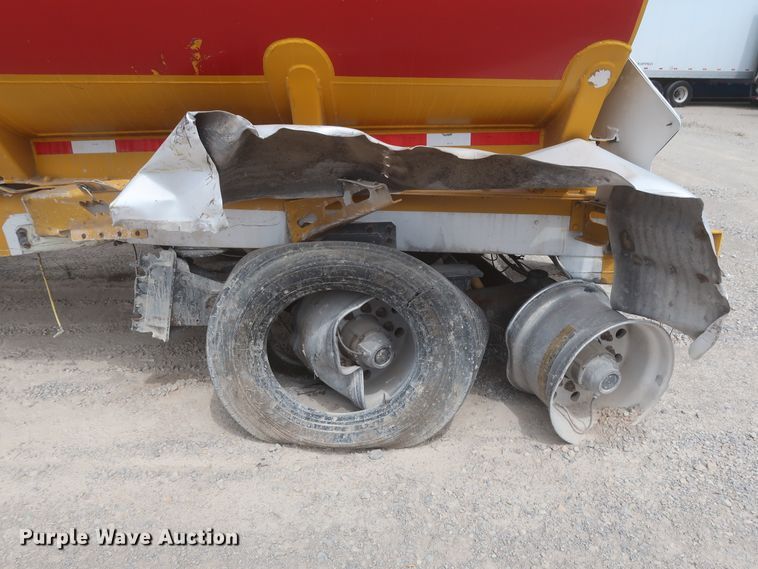 image for item IO9216 2014 Mac LTT  tank trailer