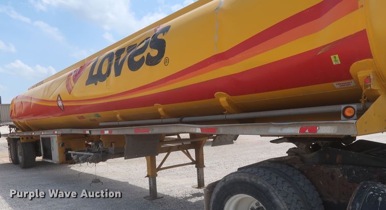 image for item IO9217 2013 Mac LTT  tank trailer