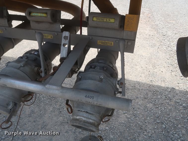 image for item IO9217 2013 Mac LTT  tank trailer