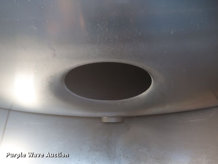 image for item IO9217 2013 Mac LTT  tank trailer