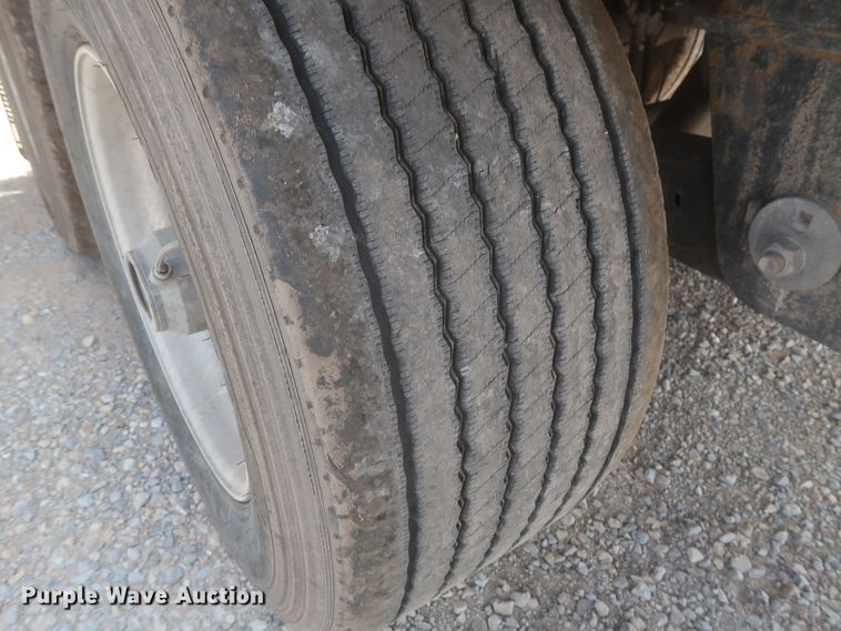 image for item IO9217 2013 Mac LTT  tank trailer