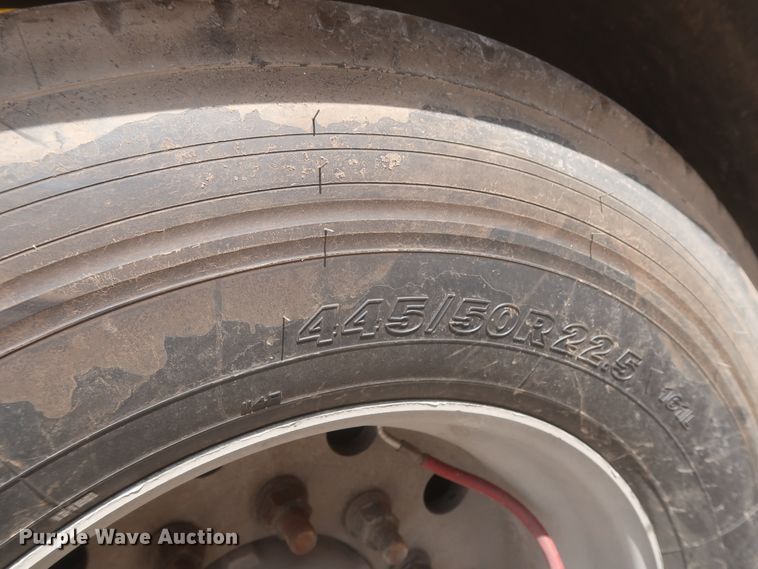 image for item IO9217 2013 Mac LTT  tank trailer