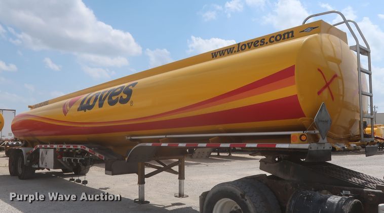 image for item IO9218 2010 Beall  tank trailer