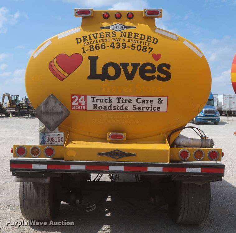 image for item IO9218 2010 Beall  tank trailer