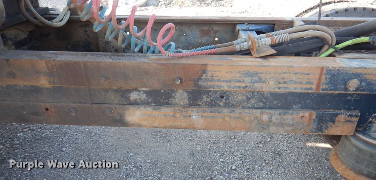 image for item IQ9674 1988 Kenworth W900B  semi truck