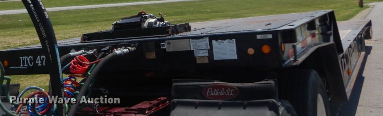 image for item IT9172 2008 Trail King TK110HT-443  drop deck equipment trailer